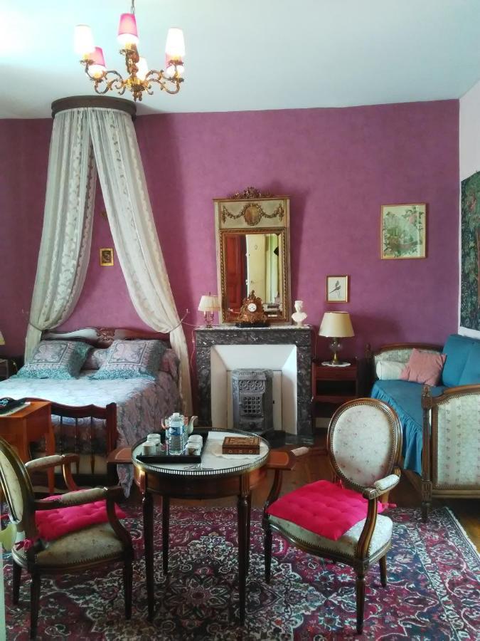 Les Cedres Bed & Breakfast มงเตกู ภายนอก รูปภาพ